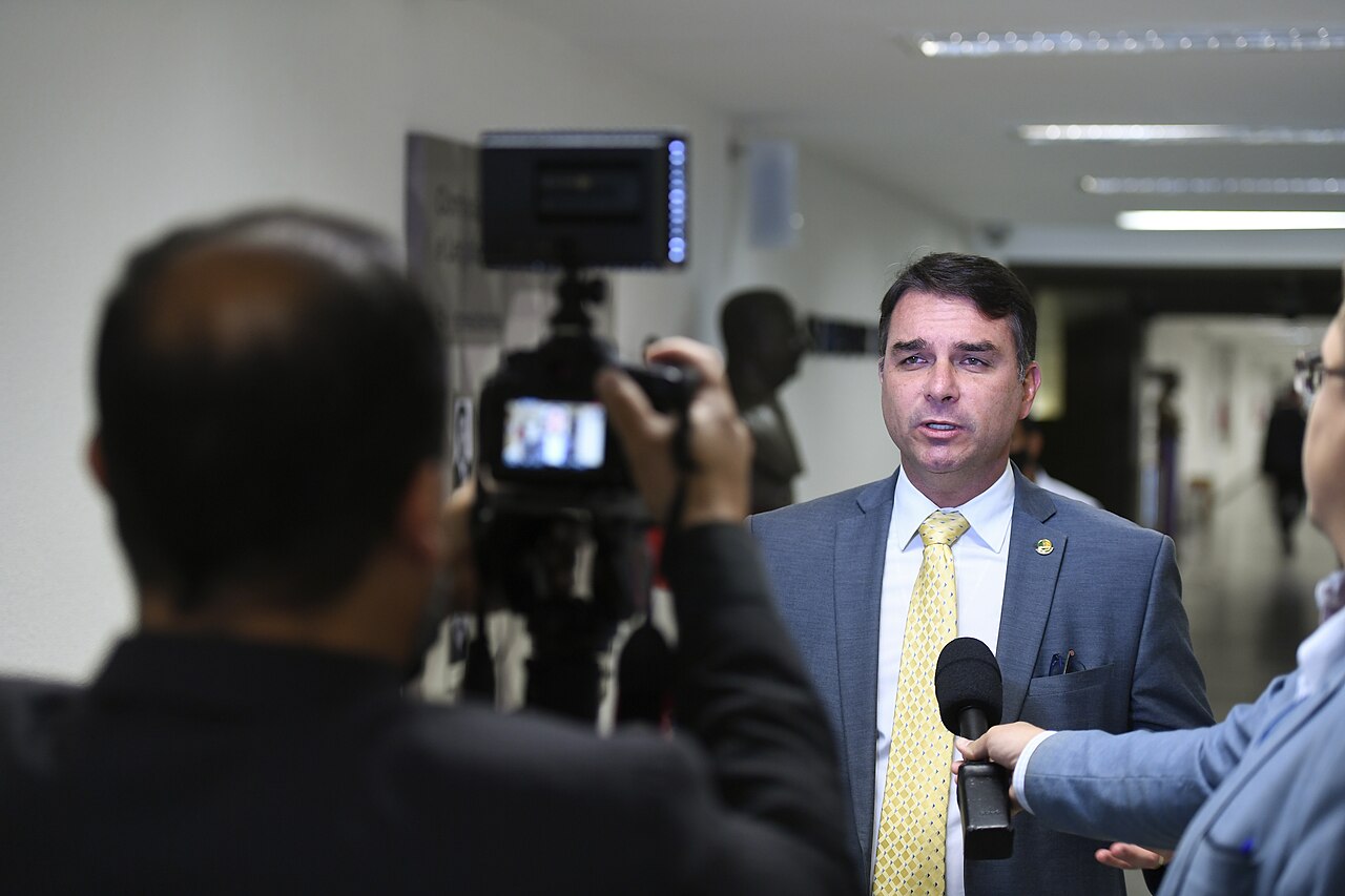 Trumps Zölle gegen Brasilien könnten für Flavio Bolsonaro zum Bumerang werden